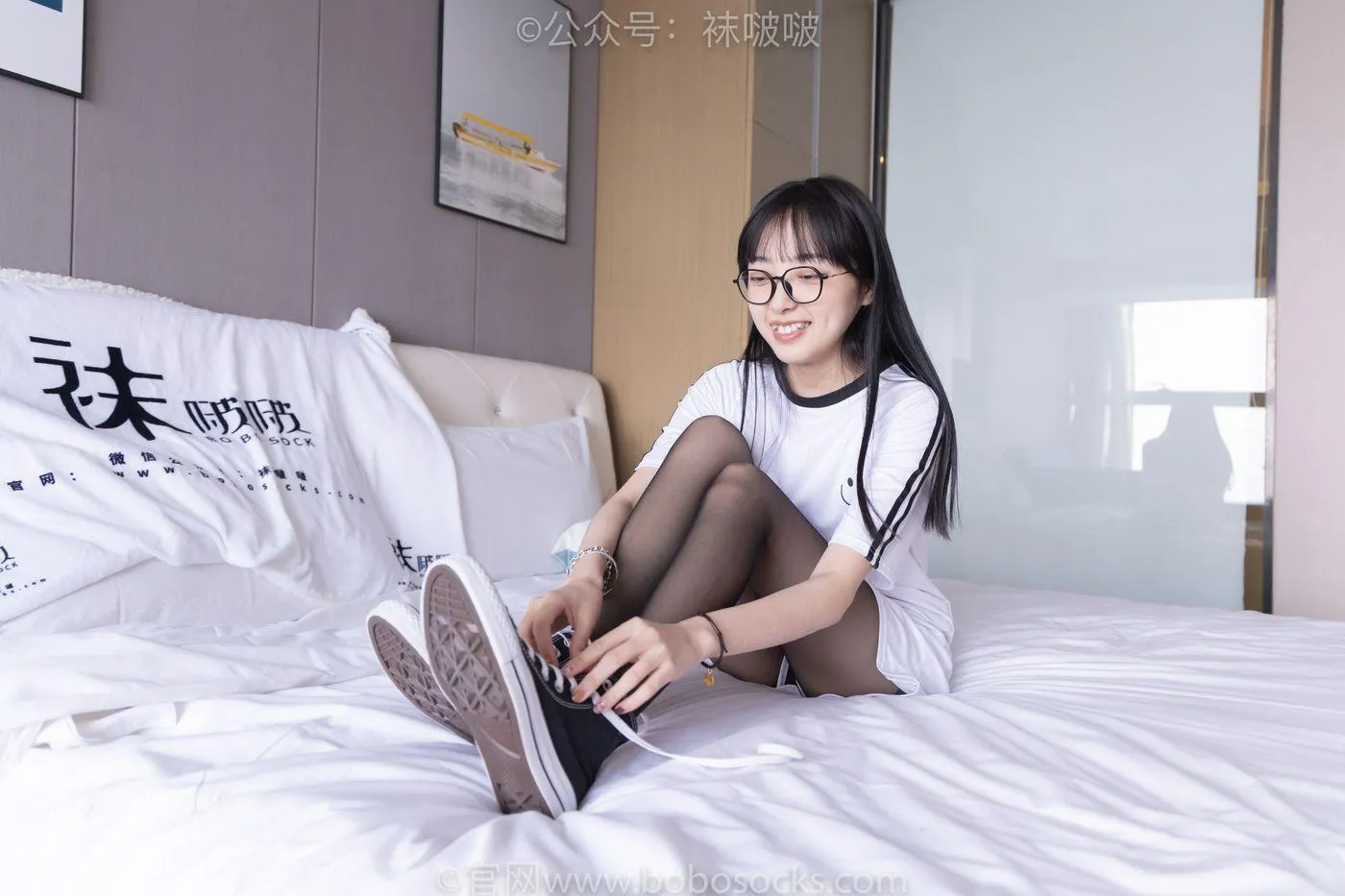 [BoBoSocks袜啵啵]NO.067 稚予-匡威帆布鞋、黑丝 [125P]插图9